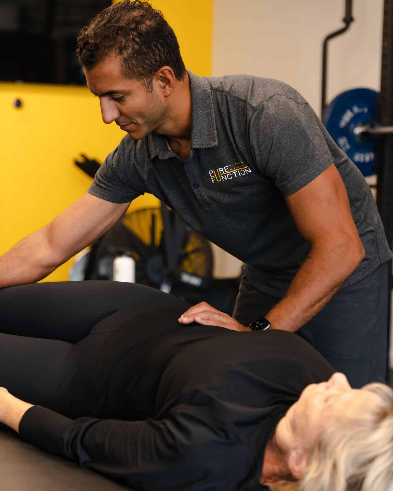 Hands-on postural assessment on the table